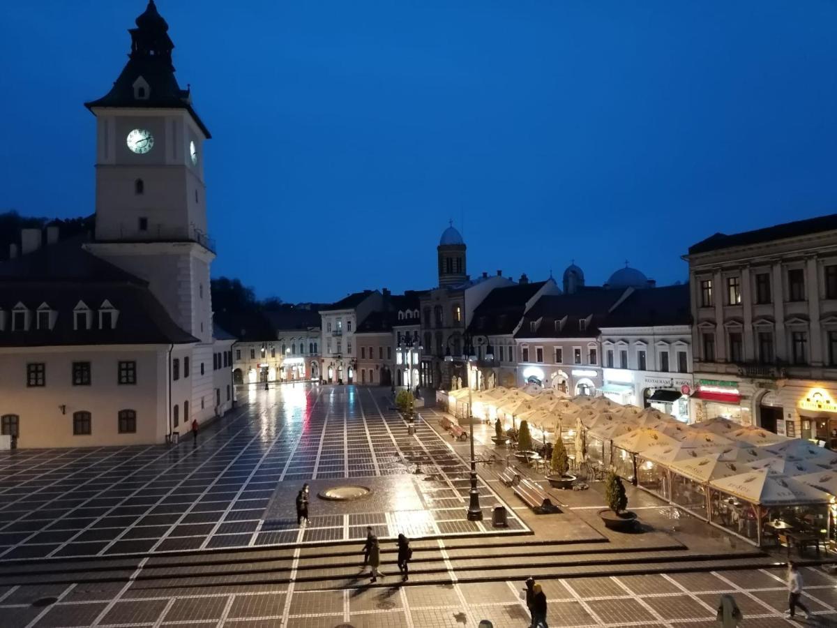 4 Rooms Piata Sfatului Brasov Ngoại thất bức ảnh