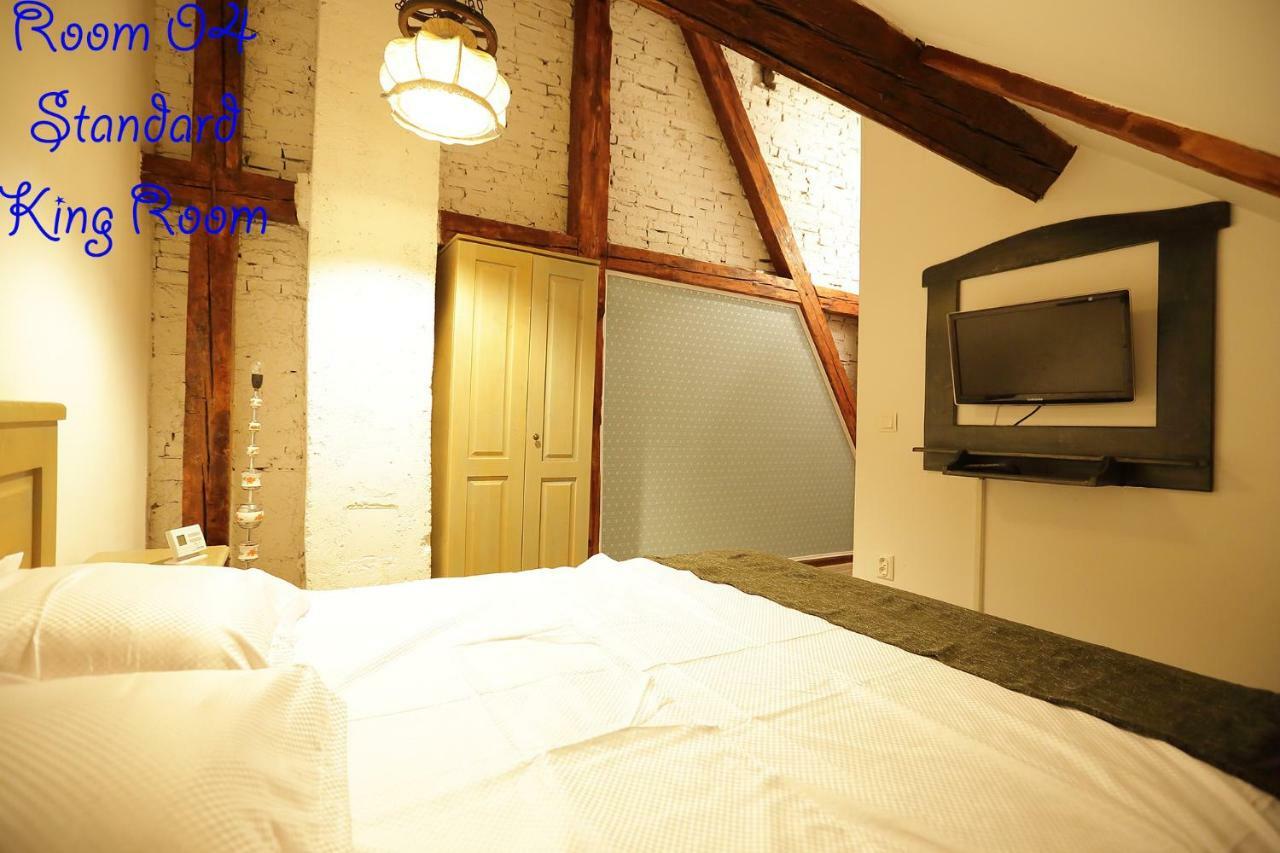 4 Rooms Piata Sfatului Brasov Ngoại thất bức ảnh
